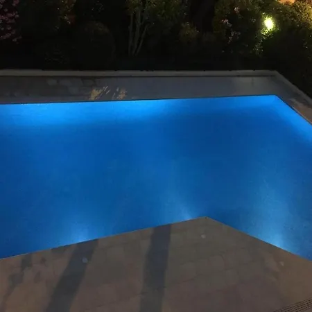 Antonio Apartamento Menton